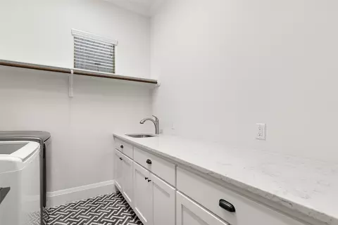 Other - 1410 Hart St, Georgetown, TX 78626 photo 2 of 8
