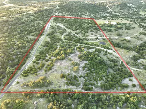 2 Sanctuary Ln, Blanco, TX 78606