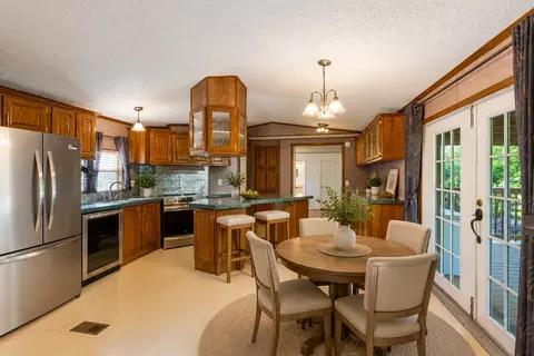 258 Quail Ridge Dr, Kyle, TX 78640