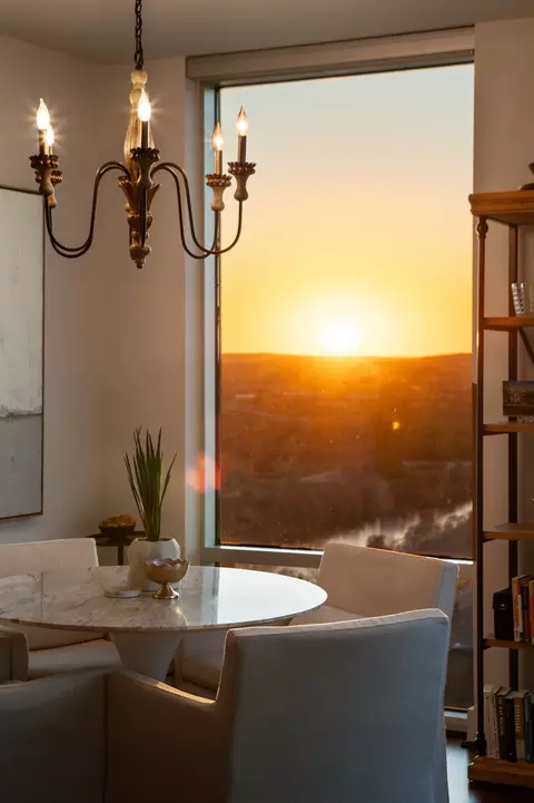 300 Bowie St #3605, Austin, TX 78703