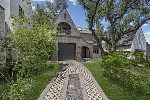 809 Mariposa Dr #2, Austin, TX 78704