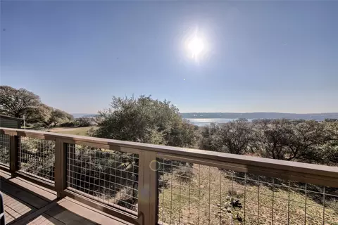 157 Comanche Pt, Point Venture, TX 78645