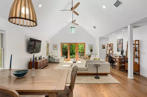 6103 Bull Creek Rd, Austin, TX 78757