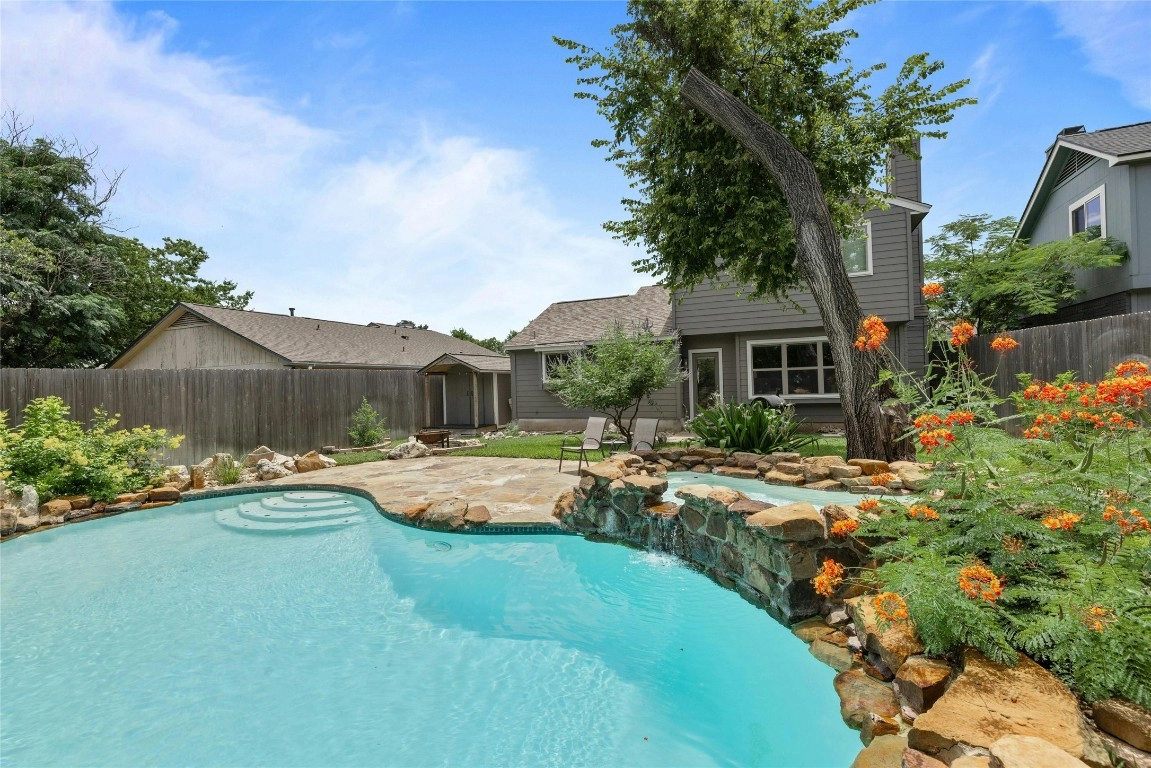 616 Brookside Pass  