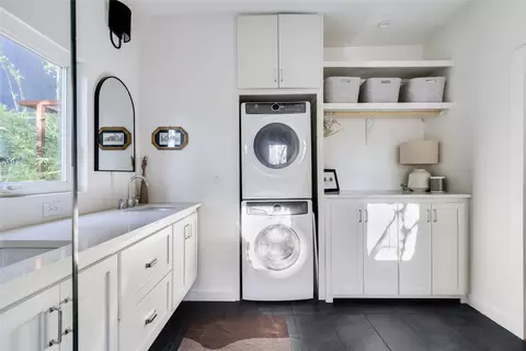 Other - 906 E 14th St #A, Austin, TX 78702 photo 5 of 7
