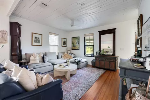 Living - 906 E 14th St #A, Austin, TX 78702 photo 3 of 5