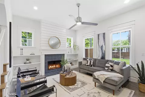 1309 Cedar Ave #A, Austin, TX 78702