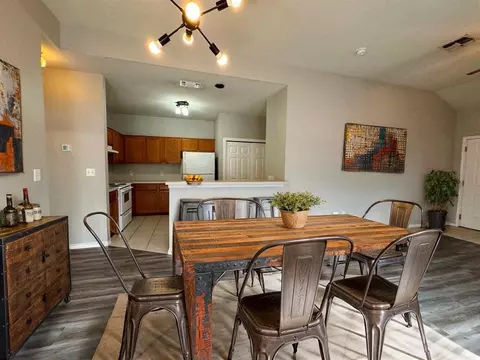 1717 Constantino Cir #A/B, Austin, TX 78745