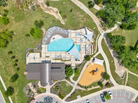View/Area - 264 Gaida Loop, Georgetown, TX 78628 photo 2 of 5