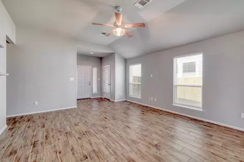 Living - 264 Gaida Loop, Georgetown, TX 78628 photo 3 of 4