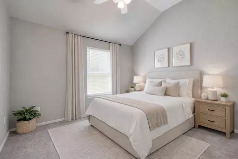Bedroom - 264 Gaida Loop, Georgetown, TX 78628 photo 3 of 4
