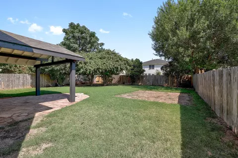 Exterior - 709 Los Robles Rd, Leander, TX 78641 photo 4 of 5