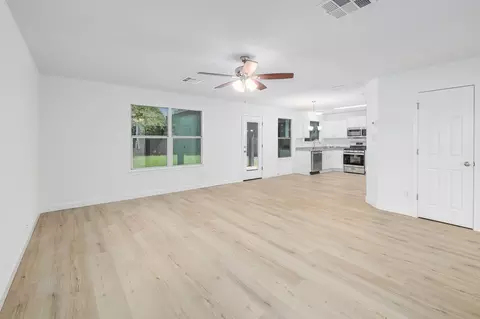 Living - 709 Los Robles Rd, Leander, TX 78641 photo 1 of 5