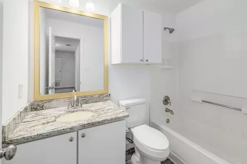 Bath - 709 Los Robles Rd, Leander, TX 78641 photo 4 of 4