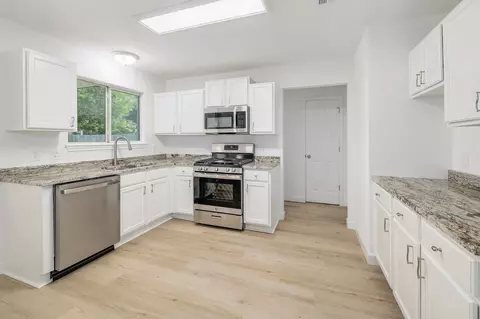Kitchen - 709 Los Robles Rd, Leander, TX 78641 photo 1 of 1