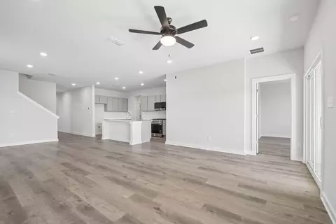 Living - 13405 Final Turn Dr, Buda, TX 78610 photo 2 of 5