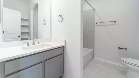 Bath - 294 Rubber Tree Way, Buda, TX 78610 photo 3 of 4