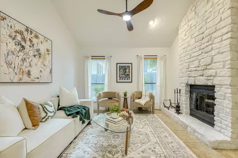 2500 Enfield Rd #9, Austin, TX 78703