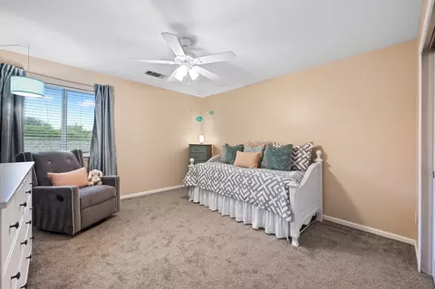 Bedroom - 1408 Faustino Cv, Leander, TX 78641 photo 3 of 4