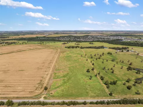 12500 County Line Rd, Elgin, TX 78621 photo 8