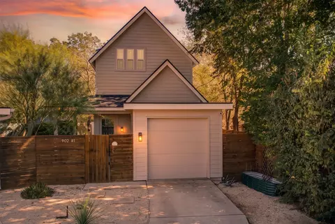 902 Plateau Cir #1, Austin, TX 78745