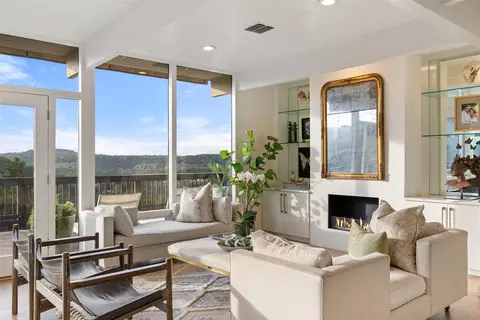 6 Wren Valley Cv, West Lake Hills, TX 78746