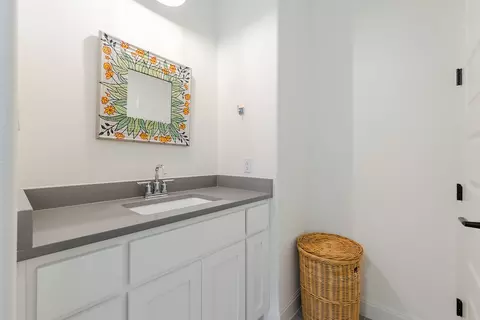 Bath - 129 Hollytree Ct, Georgetown, TX 78628 photo 7 of 7