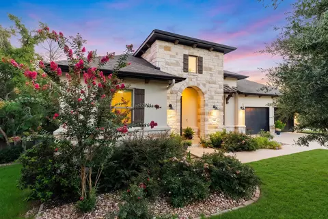 Exterior - 129 Hollytree Ct, Georgetown, TX 78628 photo 2 of 4