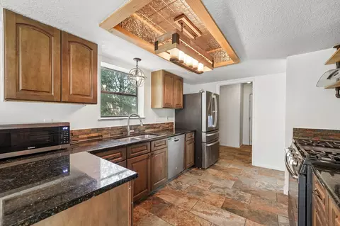 Kitchen - 1100 Riverbend Dr, Georgetown, TX 78628 photo 1 of 3