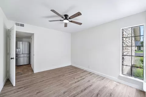 Bedroom - 1100 Riverbend Dr, Georgetown, TX 78628 photo 1 of 5