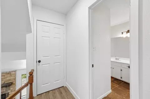 Entry Way - 1100 Riverbend Dr, Georgetown, TX 78628 photo 4 of 4
