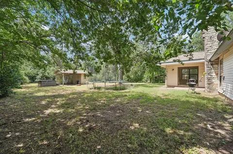 Exterior - 1100 Riverbend Dr, Georgetown, TX 78628 photo 3 of 6