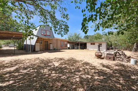 Exterior - 916 Apache Dr, Burnet, TX 78611 photo 1 of 4