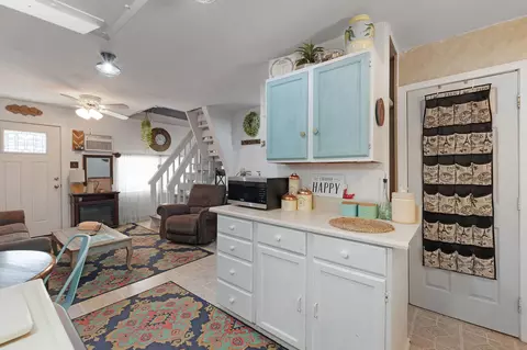 Kitchen - 916 Apache Dr, Burnet, TX 78611 photo 1 of 2