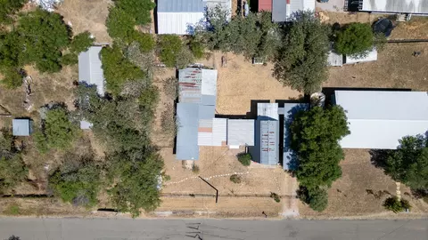 View/Area - 916 Apache Dr, Burnet, TX 78611 photo 3 of 4