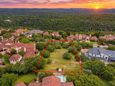9100 Camelback Dr, Austin, TX 78733