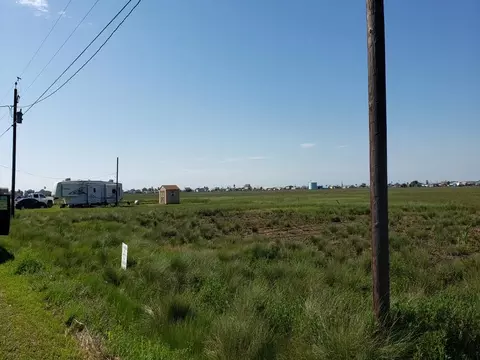 1800 County Road 299, Sargent, TX 77414