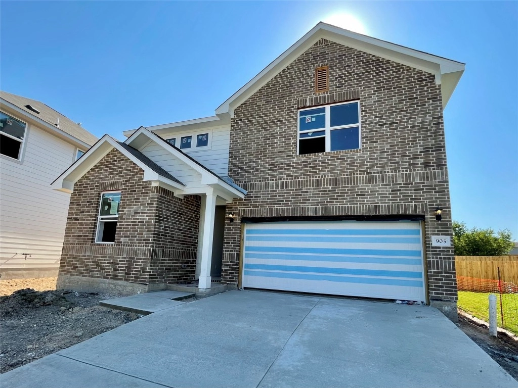 905 Palo Brea Loop  