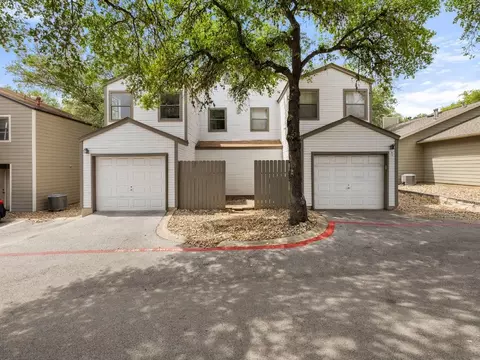 7825 Beauregard Cir #4, Austin, TX 78745
