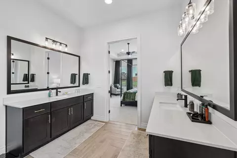 Bath - 130 Firethorn Loop, Bastrop, TX 78602 photo 5 of 5