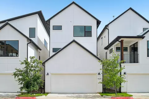 Exterior - 9029 Cattle Baron Path, Austin, TX 78747 photo 11 of 11