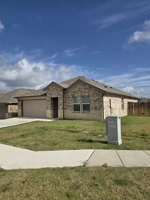 104 Pronghorn Cir, San Marcos, TX 78666