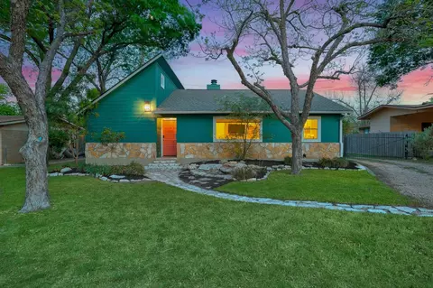 6903 Ardath St, Austin, TX 78757