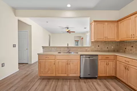 Kitchen - 111 Bonham Loop, Georgetown, TX 78633 photo 4 of 7