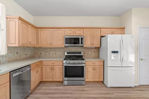 Kitchen - 111 Bonham Loop, Georgetown, TX 78633 photo 6 of 7