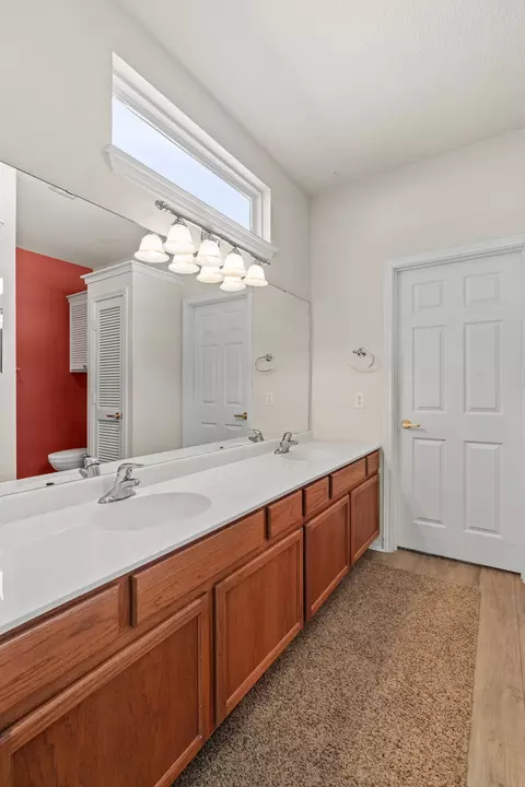 Bath - 111 Bonham Loop, Georgetown, TX 78633 photo 2 of 5