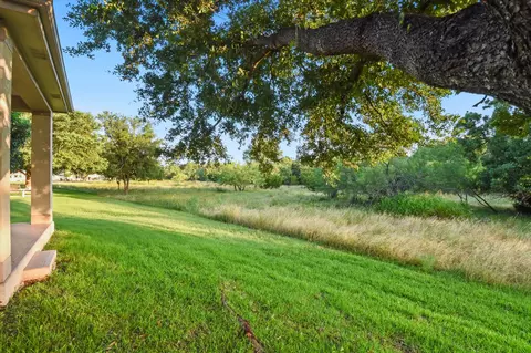 Exterior - 111 Bonham Loop, Georgetown, TX 78633 photo 8 of 9