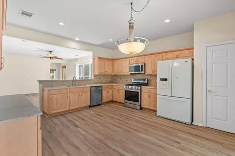 Kitchen - 111 Bonham Loop, Georgetown, TX 78633 photo 2 of 7