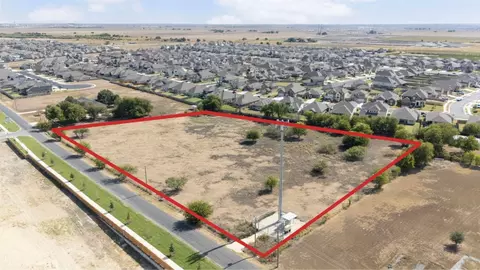 828 County Road 132, Hutto, TX 78634