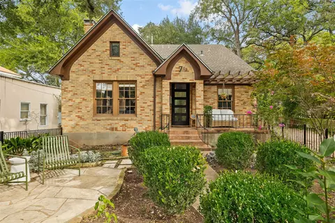 708 Sparks Ave, Austin, TX 78705